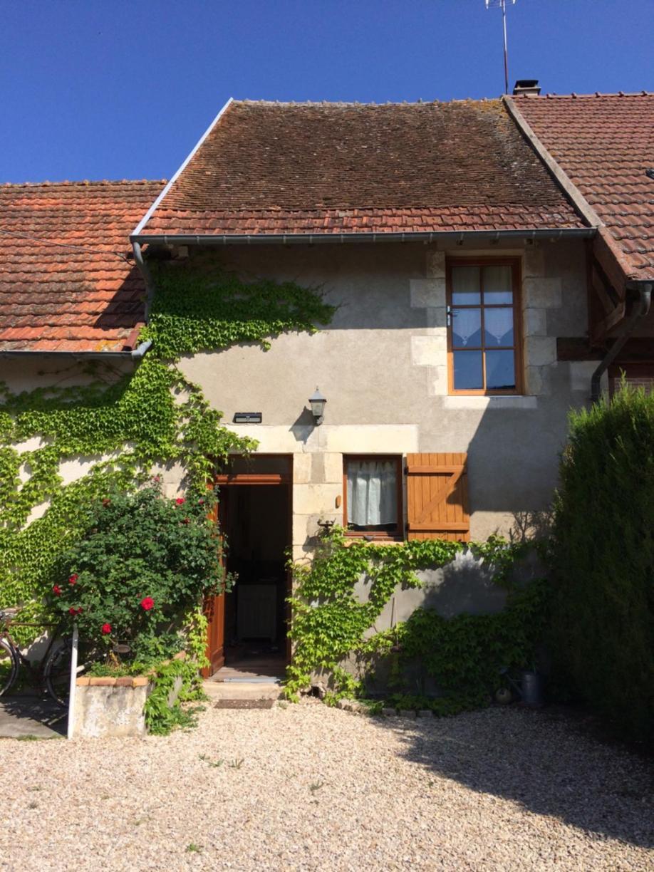 Chambres D'Hotes D'Albertine Lere Exterior foto